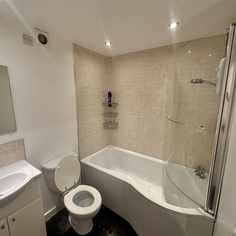 1 bedroom apartment to rent - Photo 1