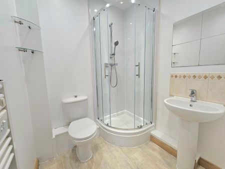 2 bedroom apartment to rent - Photo 5