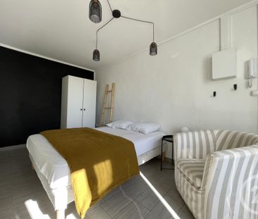 Location Appartement 1 pièce 20m² MARSEILLE 1er - Photo 3