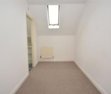 3 bedroom terraced house to rent - Photo 5