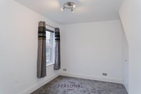 2 bedroom maisonette to rent - Photo 3