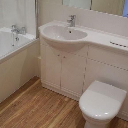 1 Bed Flat, Harper Street, LS2 - Photo 3