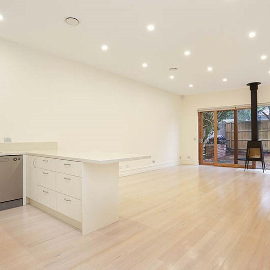 Designer & Contemporary in Prahran - Photo 1
