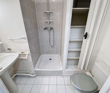 Location Appartement 1 pièce 22m² - Photo 6