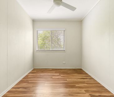 Quiet Two Bedroom Unit - Photo 3