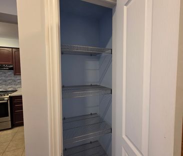 For Lease - 11 Winisk Street, Richmond Hill, Ontario - Photo 5