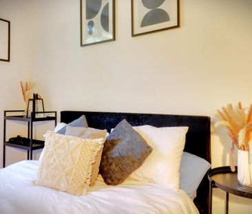 2 bedroom flat to rent - Photo 4