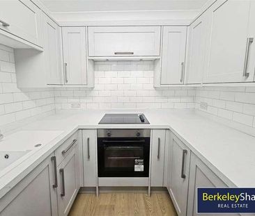 Chase Close, Southport, PR8 - Photo 3