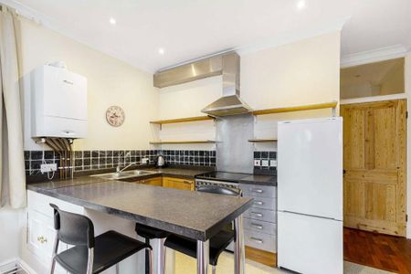 2 bedroom flat to rent - Photo 4
