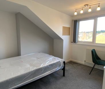 Harold Mount, Hyde Park, LS6 1PW - Photo 1