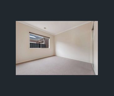 $550 PER WEEK | Spacious 3-Bedroom Family Home in Craigieburn - Photo 6