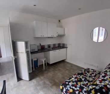 Appartement - 2 pièces - 28,24 m² - Laval - Photo 2