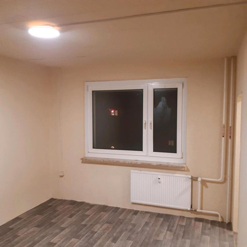 1 Zimmer Wohnung neu renoviert - Foto 1