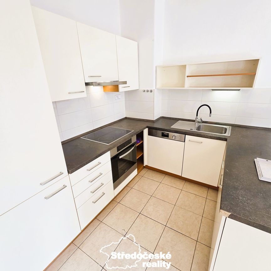 Pronájem bytu 2+kk 42 m² - Photo 1