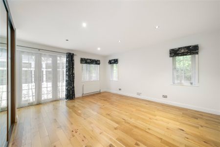 Earleswood, Cobham, KT11 - Photo 4