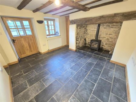 3 bedroom cottage to rent - Photo 2