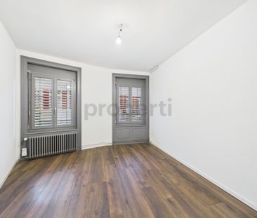 Renovierte 4.5-Zimmer-Wohnung in historischem Gebäude in Horw - Foto 3