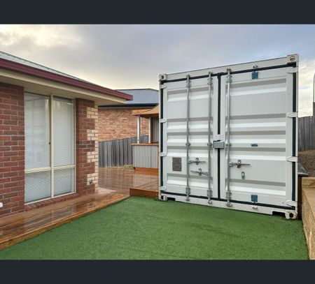 2/3 Rundle Avenue, Oakdowns, Tas 7019 - Photo 2