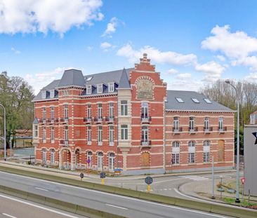 Nieuw appartement in een geklasseerd kasteel. - Foto 4