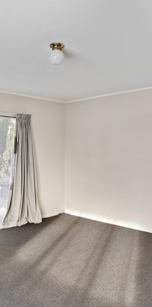 Three bedroom home! - Photo 1