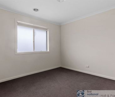 11 Daylily Drive, Keysborough - Photo 6