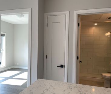 For Lease - 102 Grovewood Common Unit# 502, Oakville, Ontario - Photo 1