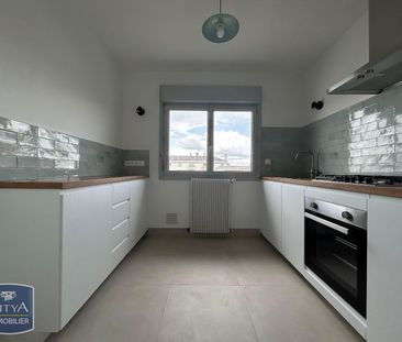 Location Appartement 2 pièces 45m² ANGERS 49100 - Photo 2