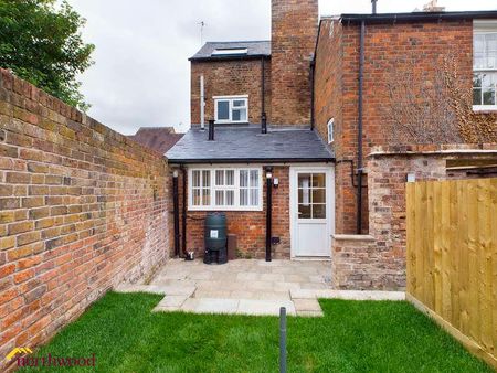 Cowl Street, Evesham, WR11 - Photo 3