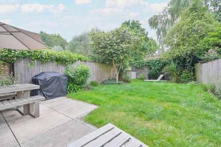 5 bedroom semi-detached house to rent - Photo 3