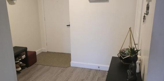 Appartement 4 1/2 a louer - Photo 2