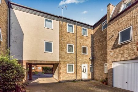 Little Southsea Street, Southsea *Stu... - Photo 5