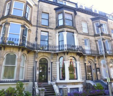 1 bed Flat - Photo 1