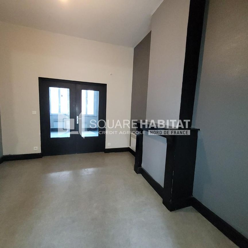 Location Appartement 1 pièce 46m² VALENCIENNES 59300 - Photo 1