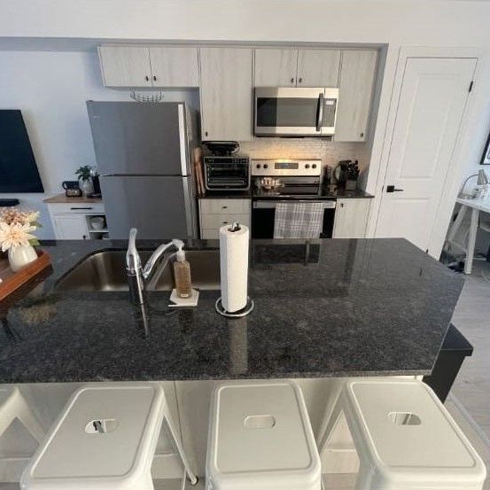 For Lease - 119 Fairlane Avenue, Barrie, Ontario - Photo 1