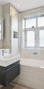 4 bedroom end of terrace house to rent - Photo 3