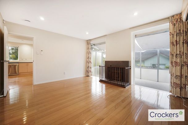 Bright and airy family home - Photo 1