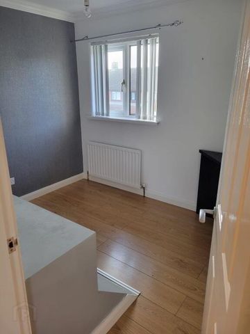 67 Ferris Avenue, Off Old Glenarm Road, Larne, BT40 1EZ - Photo 3