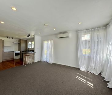 11 McCulloch Road, Panmure, Auckland - Photo 3