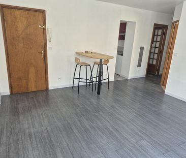 Location Appartement 2 pièces 38m² BOULOGNE SUR MER 62200 - Photo 1