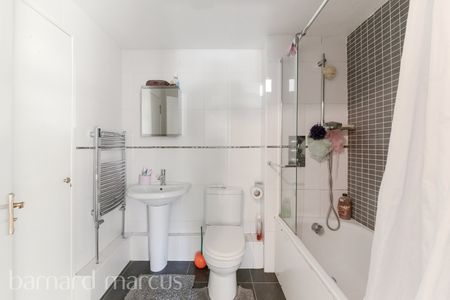 Kingswood Drive, Sutton - Photo 4