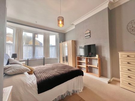 A 2 Bedroom Apartment Instruction to Let in Bexhill-on-Sea - Photo 5