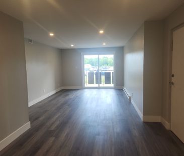 For Lease - 8800 Willoughby Drive Unit# 202, Niagara Falls, Ontario - Photo 4