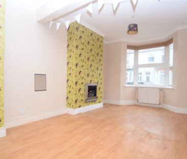 2 bed terraced house to rent in Beaconsfield Street, Scarborough, YO12 - Photo 4