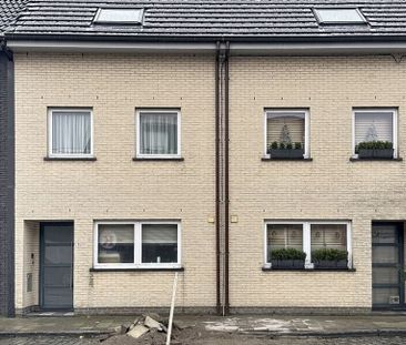 Woning te huur in Maldegem voor € 1.150 met 3 slaapkamers - Photo 1