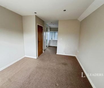 4 bedroom house to rent Moorgate Avenue, Birstall, Leicester, LE4 - Photo 6