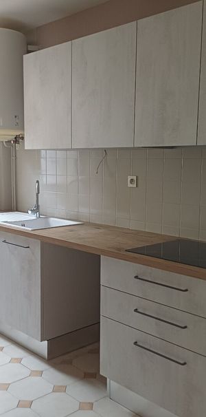 Location Appartement 1 pièce 29m² - Photo 1