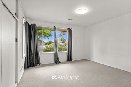 24 Berberis Crescent, Frankston, VIC 3199 - Photo 4