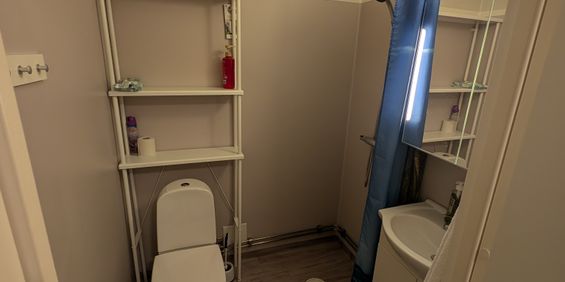 Lofotengatan, Kista - Photo 3