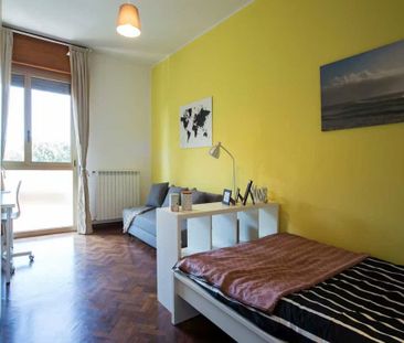 Viale Giovanni Vicini, Bologna, Emilia-Romagna 40134 - Photo 5