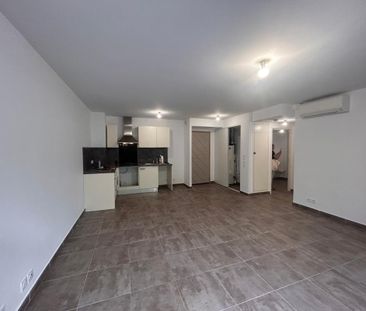 Location Appartement 2 pièces 47m² VENCE 06140 - Photo 3